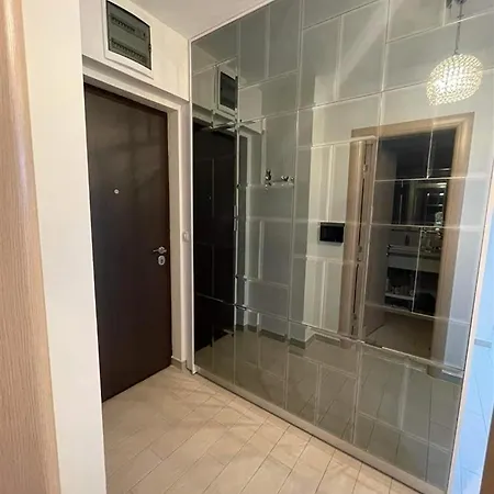 Apartman Fan Di Karo